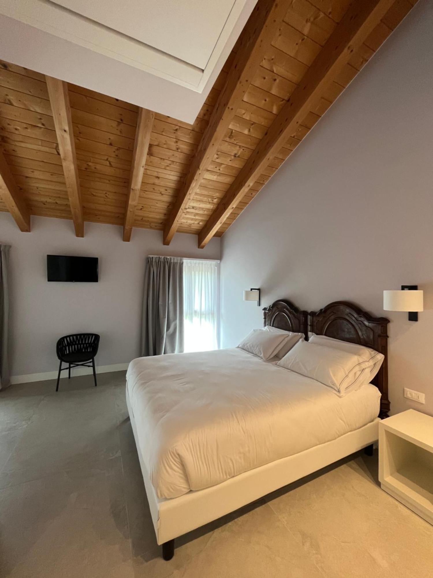 Agriturismo La Rondinella 라찌제 외부 사진