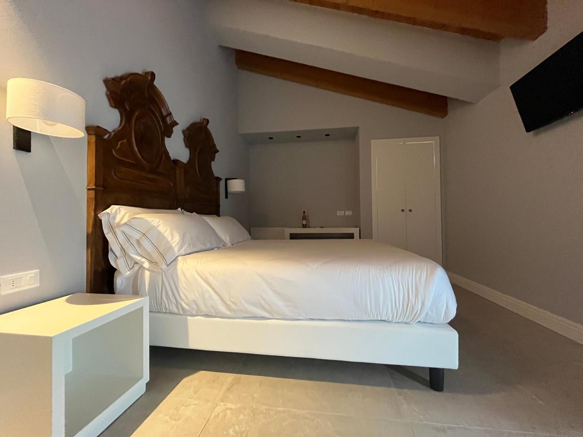 Agriturismo La Rondinella 라찌제 외부 사진